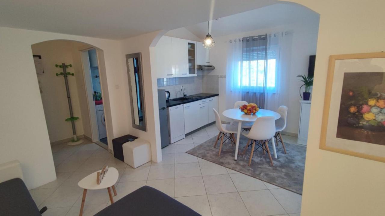 Apartman Lino Medulin Eksteriør bilde
